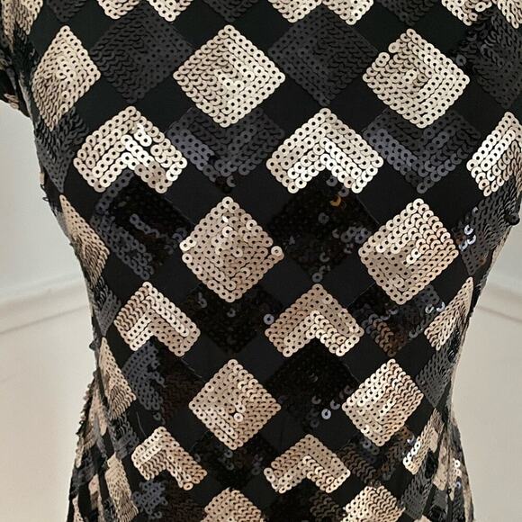 Eliza J Sequin Dress - Picture 4 of 6